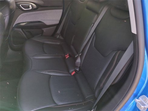 Used 2022 Jeep Compass Latitude image 21