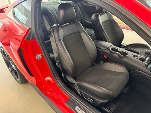 Used 2019 Ford Mustang GT Premium w/ Equipment Group 401A image 8