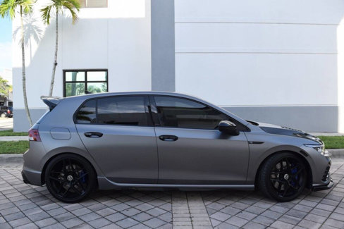 Used 2024 Volkswagen Golf R image 7