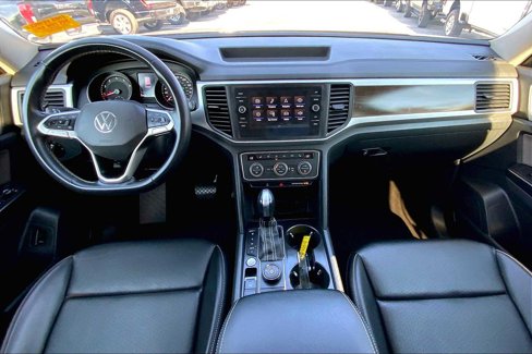 Used 2021 Volkswagen Atlas SE image 13