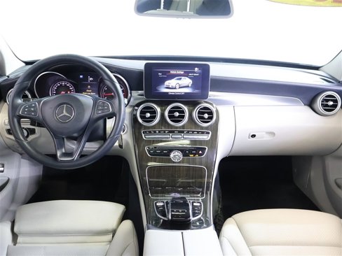 Used 2015 Mercedes-Benz C 300 4MATIC Sedan image 19