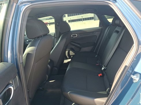 Used 2025 Honda Civic Sport image 12
