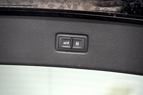 Used 2020 Audi Q7 3.0T Premium Plus image 45