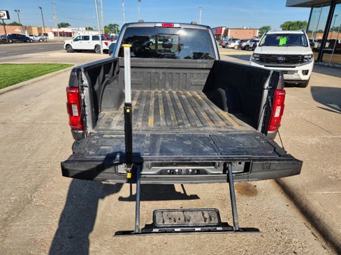 Certified 2021 Ford F150 XLT w/ Equipment Group 302A High image 8