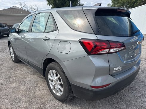 Used 2024 Chevrolet Equinox LS image 8