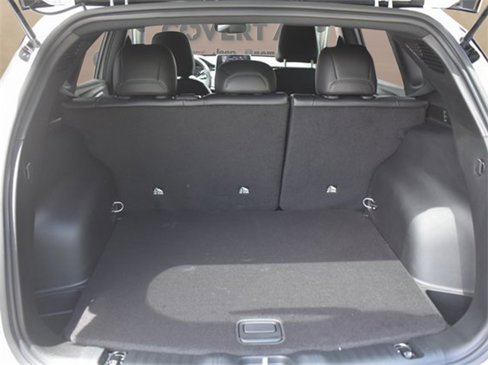 New 2025 Jeep Compass Latitude image 16
