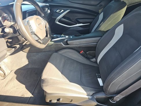 Used 2023 Chevrolet Camaro LT image 11
