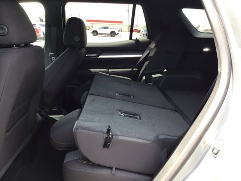New 2025 GMC Terrain Elevation image 25