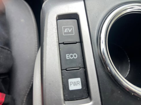 Used 2015 Toyota Prius V Three image 24