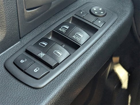 Used 2018 RAM 1500 Express w/ Express Value Package image 21