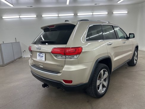 Used 2015 Jeep Grand Cherokee Limited w/ Luxury Group II image 12