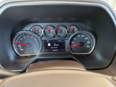Used 2021 Chevrolet Suburban LT w/ Rear Media and Nav Package image 16