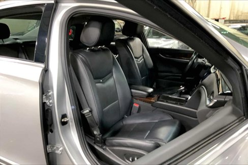 Used 2015 Cadillac XTS Luxury image 8