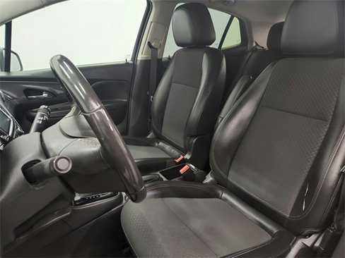 Used 2019 Buick Encore Preferred image 22