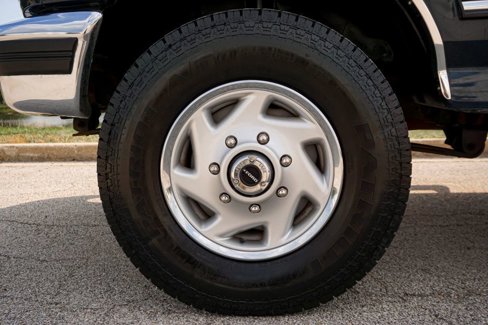 Used 1996 Ford F250 4x4 Regular Cab image 32