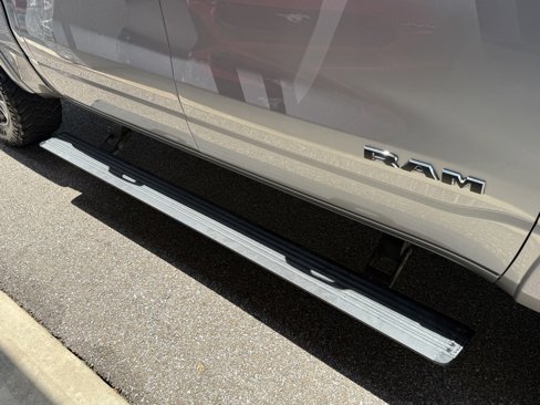 Used 2022 RAM 1500 Laramie image 16