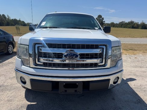 Used 2014 Ford F150 XLT w/ Equipment Group 301A Mid image 2