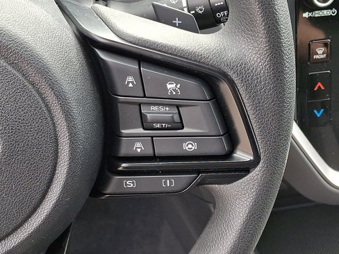 Used 2024 Subaru Crosstrek 2.0i Premium image 22