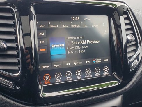 Used 2021 Jeep Compass Limited w/ Sun and Sound Group image 22