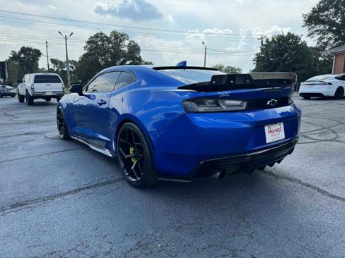 Used 2017 Chevrolet Camaro SS image 2