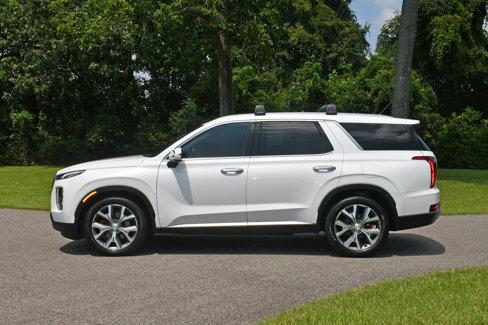Used 2020 Hyundai Palisade SEL image 2