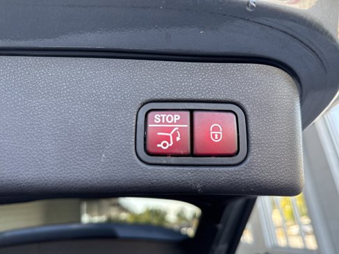 Used 2017 Mercedes-Benz GLE 350 image 16