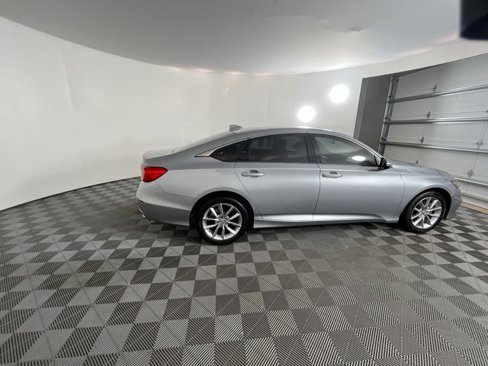 Used 2021 Honda Accord LX image 12