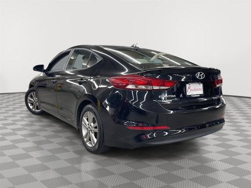 Used 2017 Hyundai Elantra Value Edition image 4