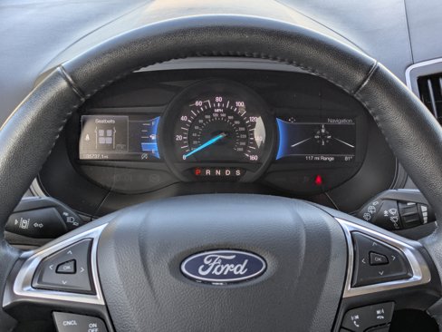 Used 2024 Ford Edge SEL image 26