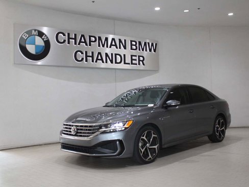 Used 2020 Volkswagen Passat 2.0T R-Line image 1