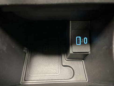 Used 2021 Ford Edge SEL w/ Convenience Package image 24