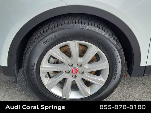 Used 2018 Jaguar E-PACE S image 8