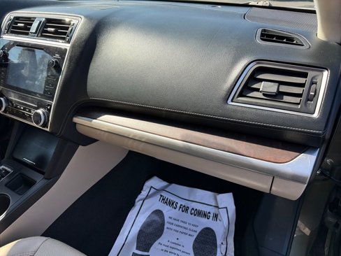 Used 2019 Subaru Outback 2.5i Limited image 17