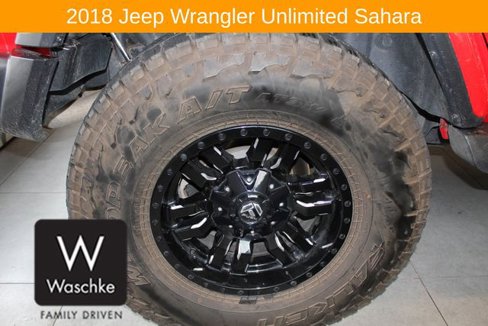 Used 2018 Jeep Wrangler Unlimited Sahara image 13