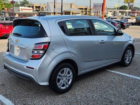 Used 2020 Chevrolet Sonic LT image 8