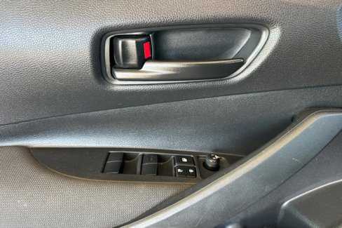 Used 2023 Toyota Corolla LE image 11