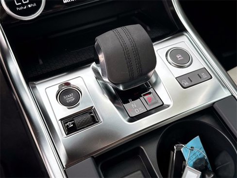 New 2024 Jaguar XF R-Dynamic SE image 23