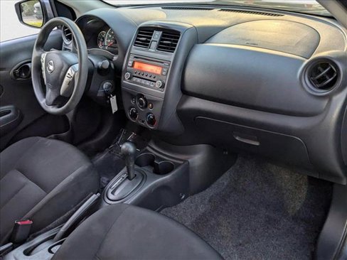 Used 2016 Nissan Versa S Plus image 19