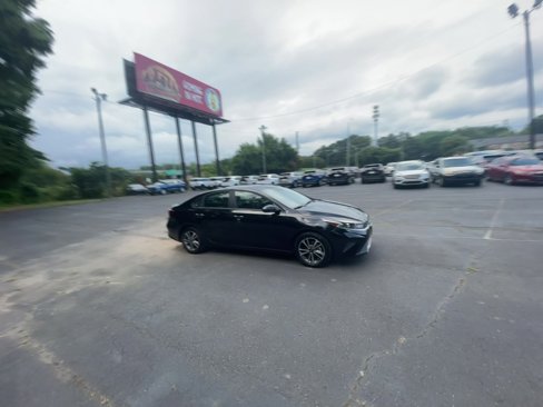 Used 2024 Kia Forte LXS image 15