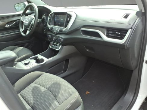 Used 2022 GMC Terrain SLE w/ Driver Convenience Package image 7