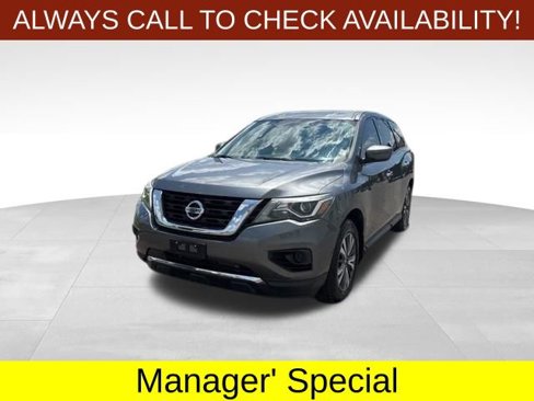 Used 2018 Nissan Pathfinder S image 3