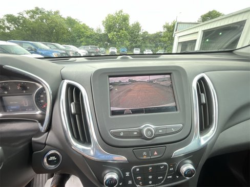 Used 2023 Chevrolet Equinox LT w/ Driver Convenience Package image 17