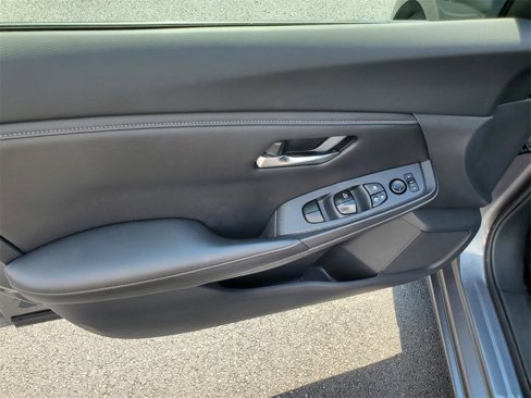 Certified 2020 Nissan Sentra SV image 17