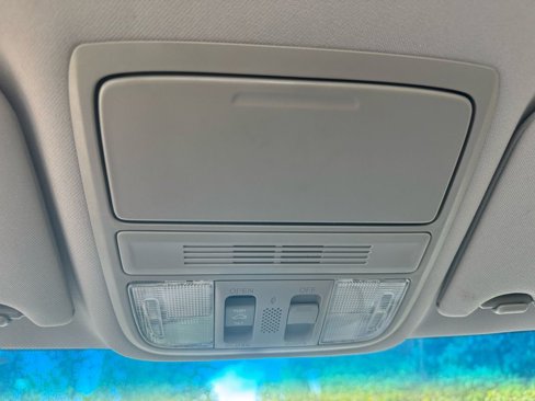 Used 2011 Honda Accord EX image 31