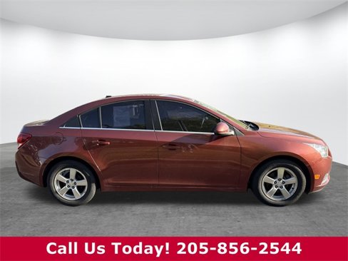 Used 2012 Chevrolet Cruze LT image 3