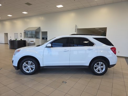 Used 2015 Chevrolet Equinox LT w/ Driver Convenience Package image 2