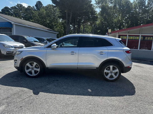 Used 2015 Lincoln MKC FWD image 3
