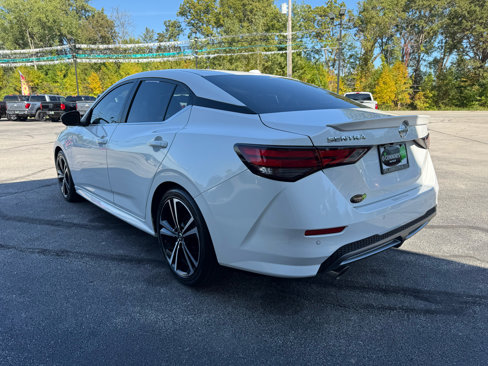 Used 2023 Nissan Sentra SR w/ SR Premium Package image 5