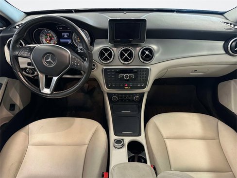 Used 2015 Mercedes-Benz GLA 250 4MATIC image 13