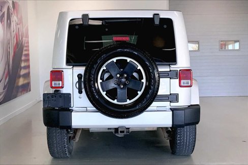 Used 2012 Jeep Wrangler Altitude image 5